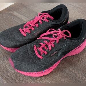 Brooks Women's Trace 2 Shoes Size 9.5